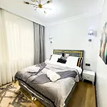 شقه الأحلام بمنطقة شيشلى 341 *