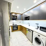 شقه الأحلام بمنطقة شيشلى 341 Apartamento