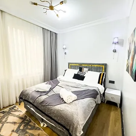 شقه الأحلام بمنطقة شيشلى 341 *