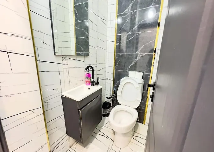 شقه الأحلام بمنطقة شيشلى 341